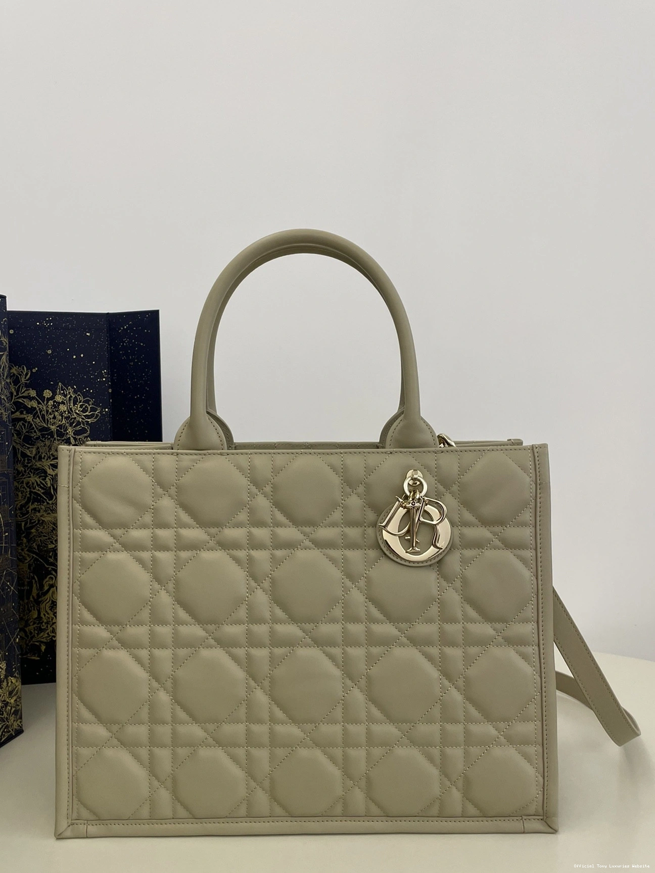 Tony Luxuries MEDIUM TOTE-36*18*28CM diro BOOK 0809